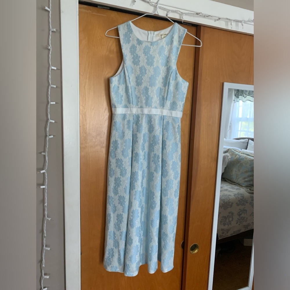 Miami from Francesca’s: blue and white dress